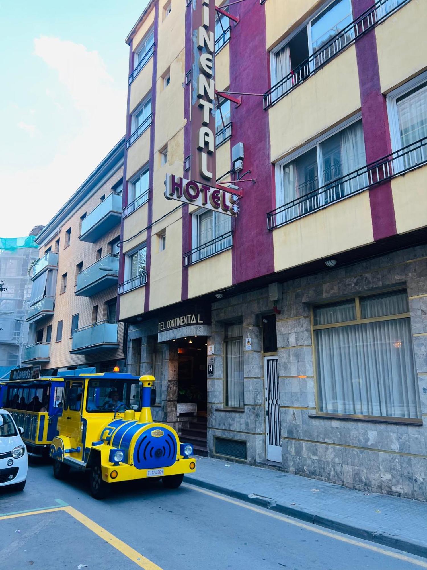 Hotel Continental กาเลญา ภายนอก รูปภาพ